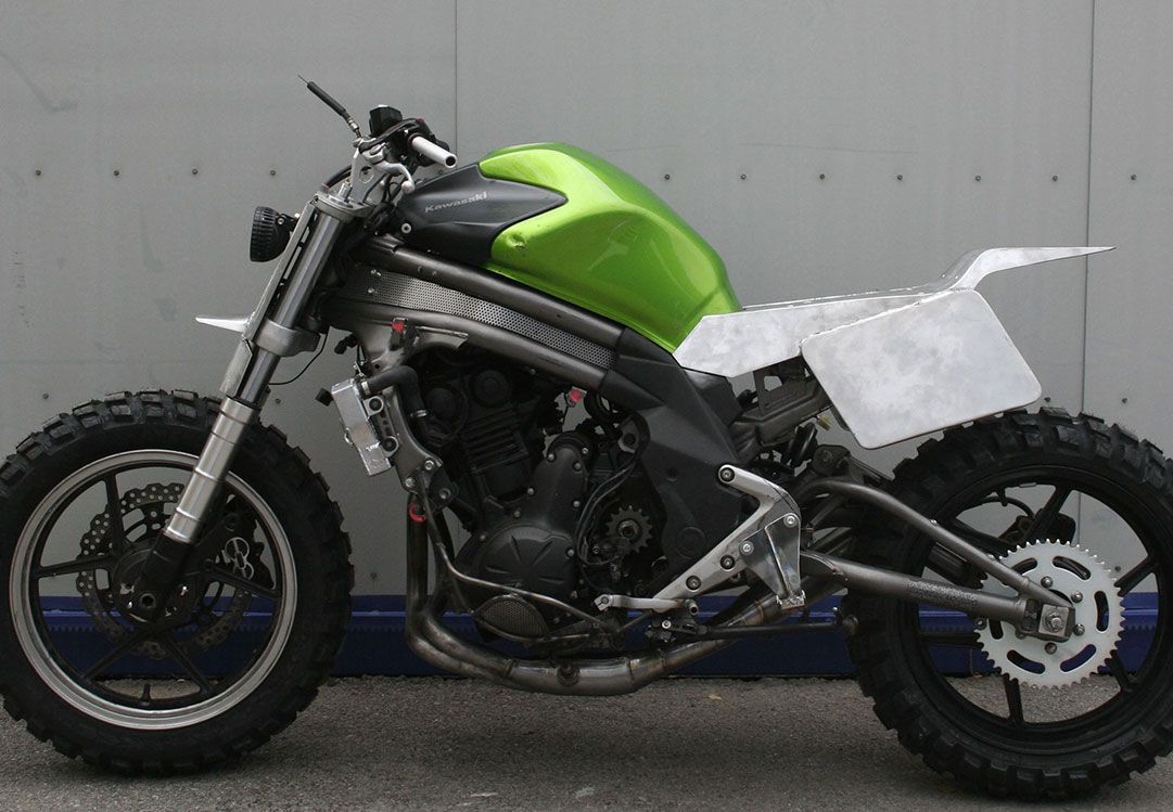 KAWASAKI ER6 2012