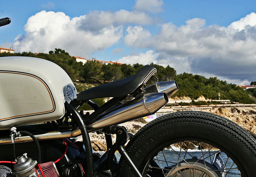 BMW R100
